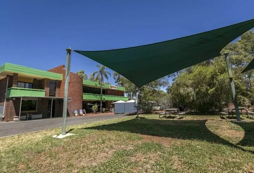 Hotel Haven Backpacker Resort