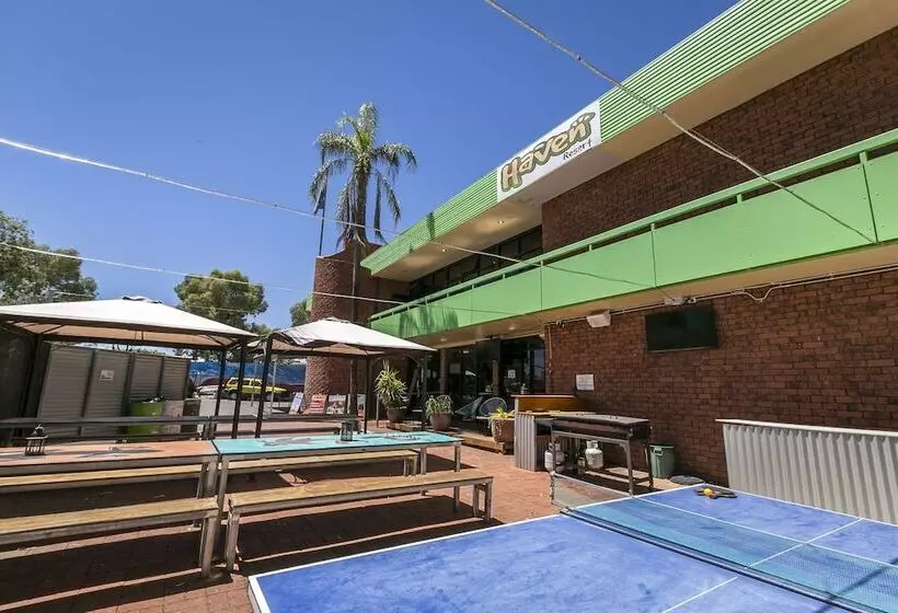 Hotel Haven Backpacker Resort