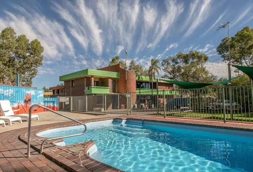 Hotel Haven Backpacker Resort