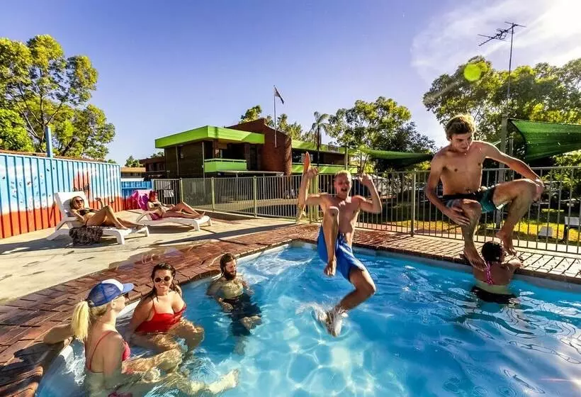 Hotel Haven Backpacker Resort