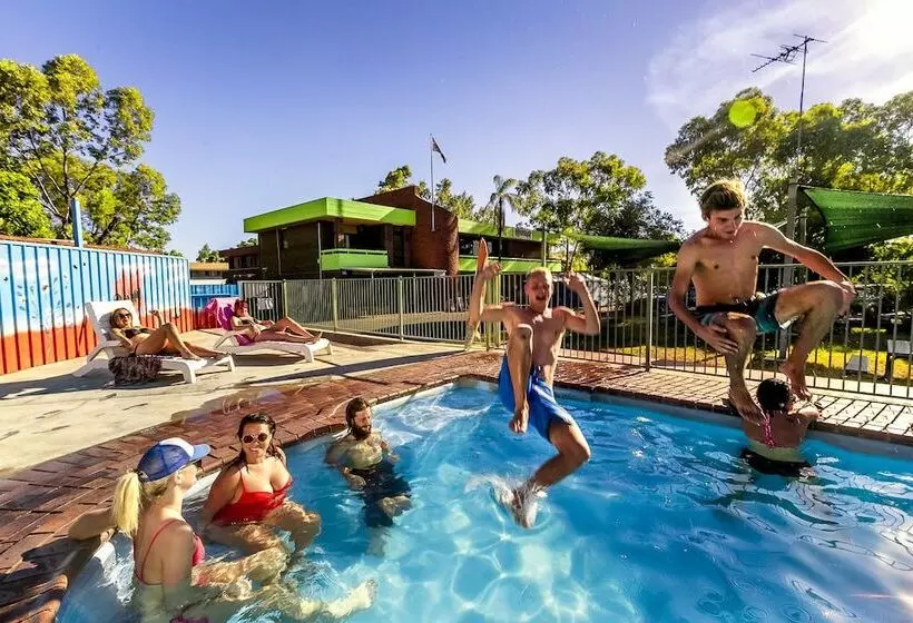 Hotel Haven Backpacker Resort