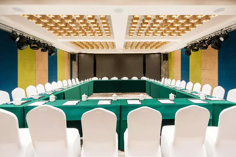 ホテル Holiday Inn Express Dujiangyan Ancient City By Ihg