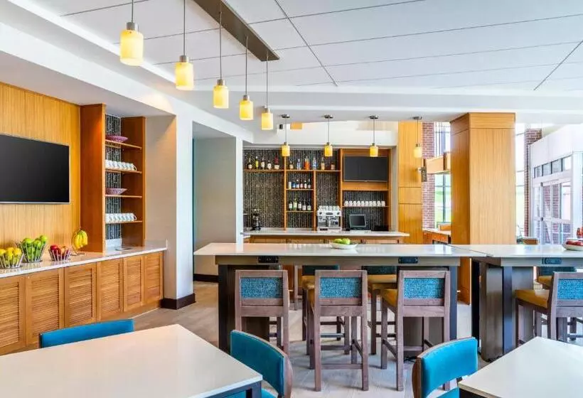 호텔 Hyatt Place At The Hollywood Casino Pittsburgh South