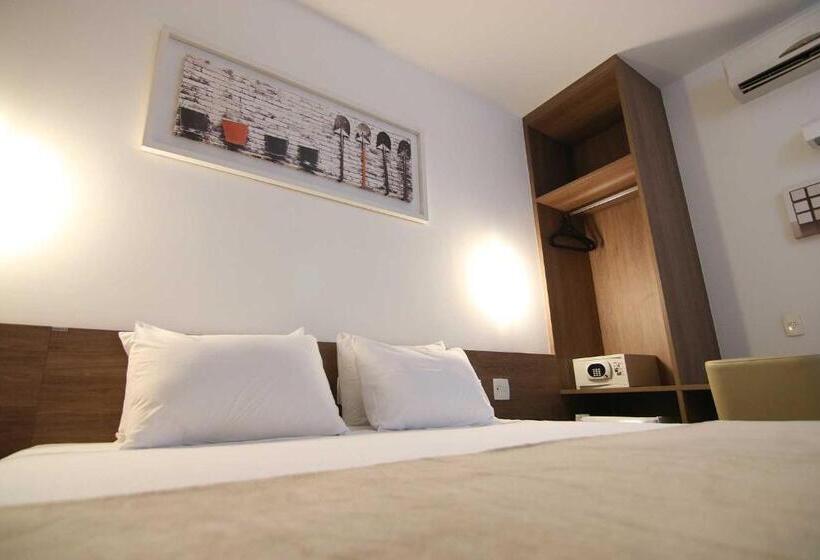 Hotel Samba Linhares