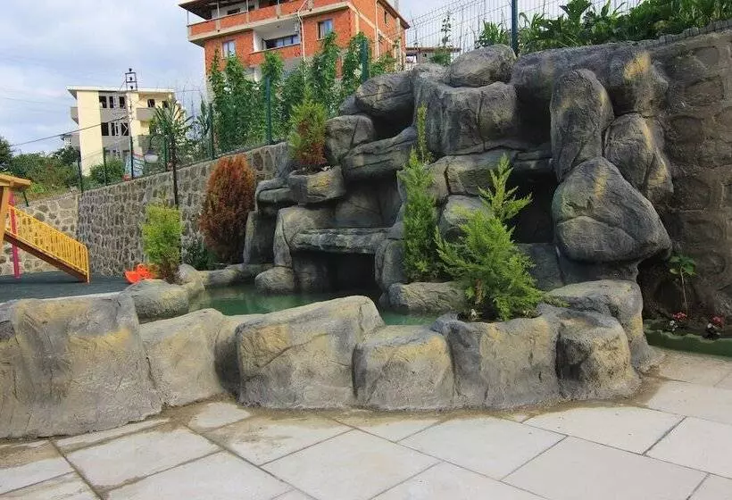 فندق Royal Life Residence