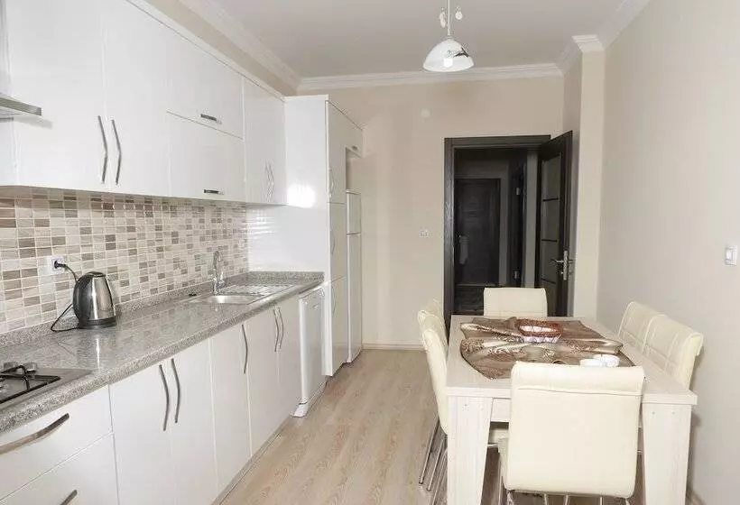 فندق Royal Life Residence