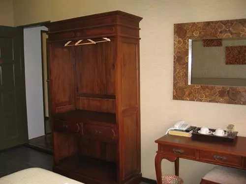 Hotelli Sarakraf Pavillion