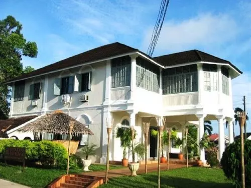 Hotelli Sarakraf Pavillion