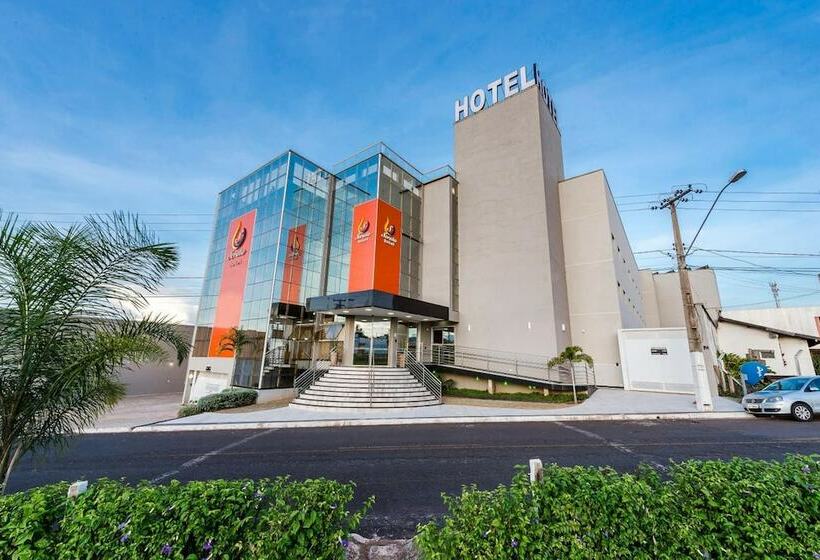 בית מלון כפרי Serata