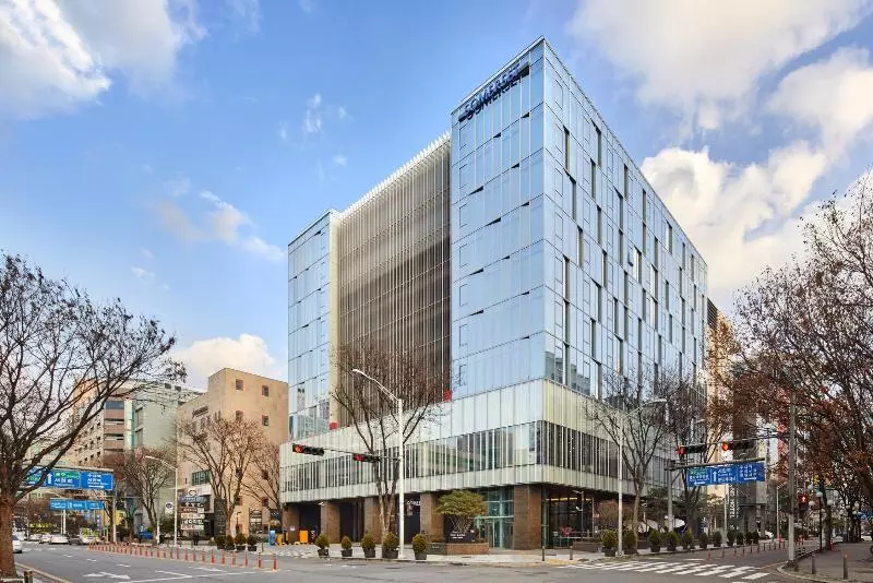 Отель Sr Suites Pangyo