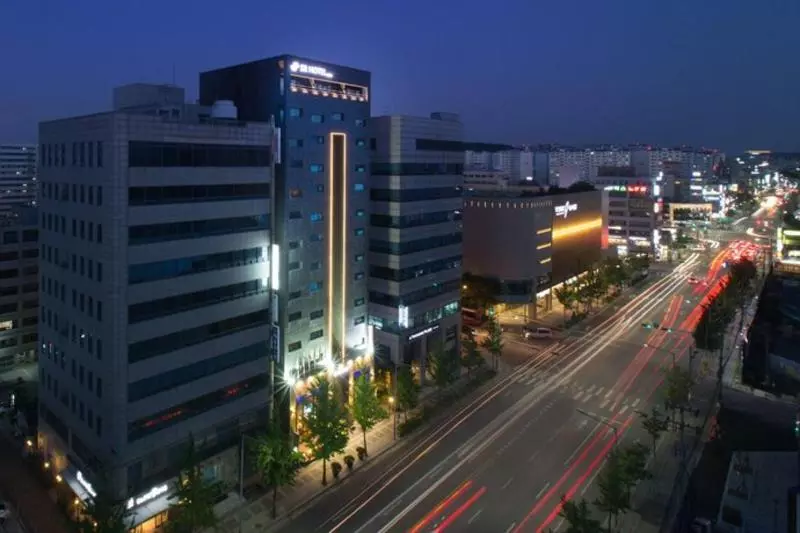 Отель Sr Suites Pangyo