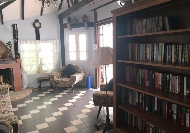 호텔 The Bala's Holiday Chalet