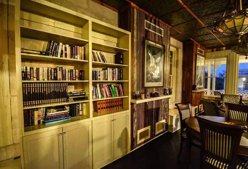 酒店 Legendary Texas Polo Club At Phillip Manor Sqaure B&b