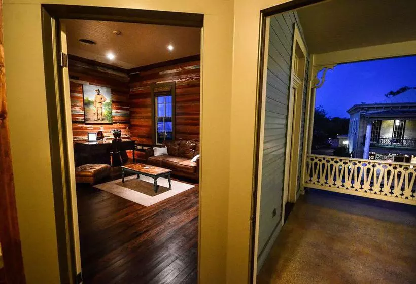 酒店 Legendary Texas Polo Club At Phillip Manor Sqaure B&b