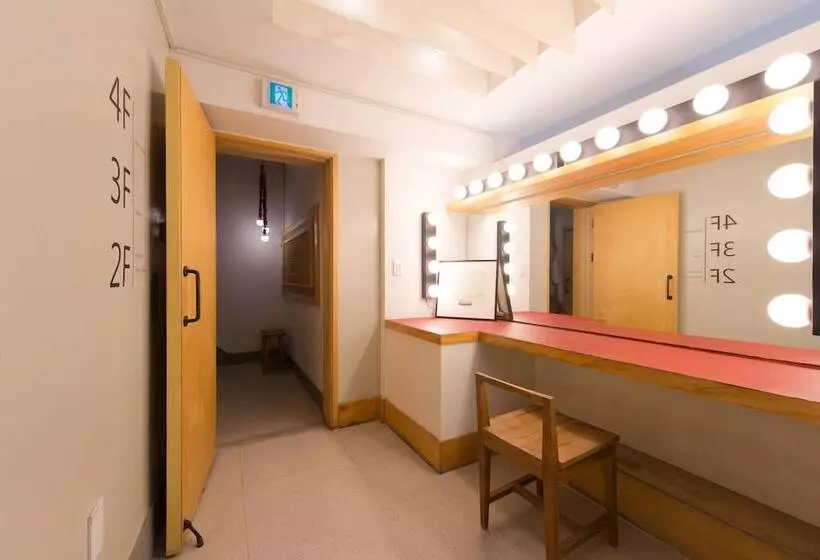 Szálloda Travel Monster