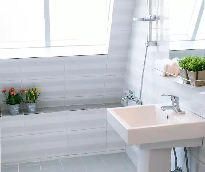 Szálloda Travel Monster