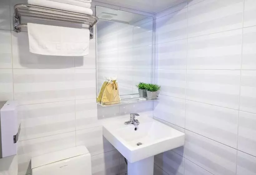 Szálloda Travel Monster