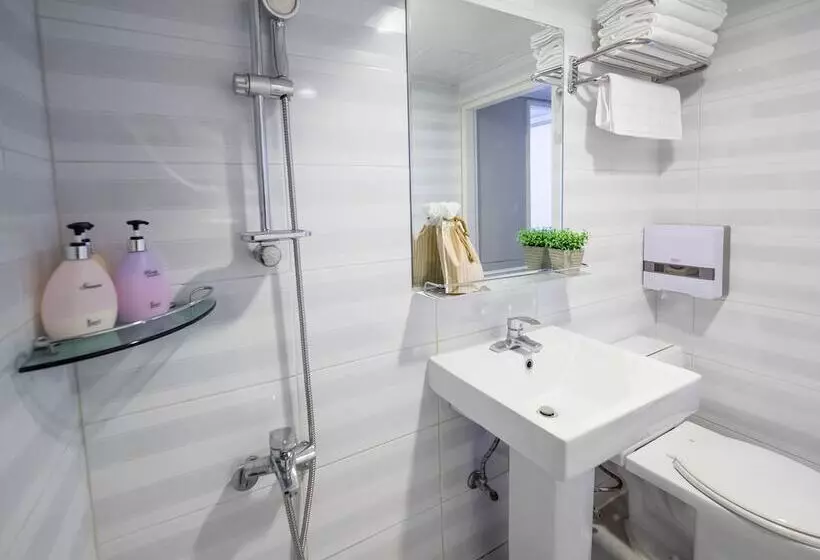 Szálloda Travel Monster