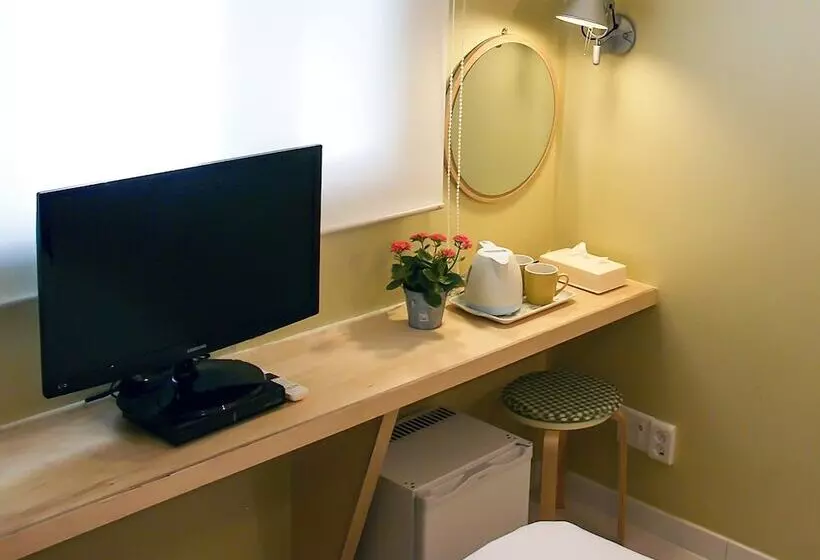 Szálloda Travel Monster