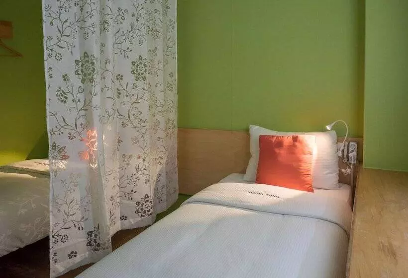 Szálloda Travel Monster