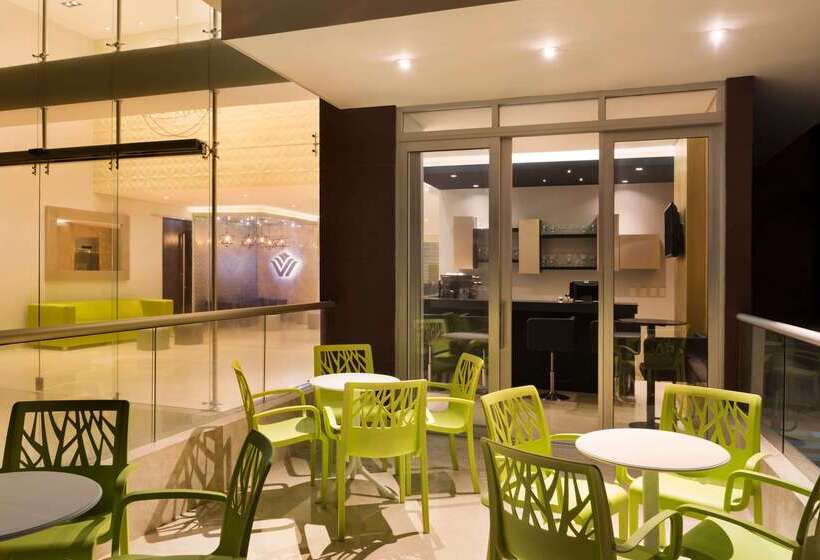 هتل Wyndham Garden Barranquilla