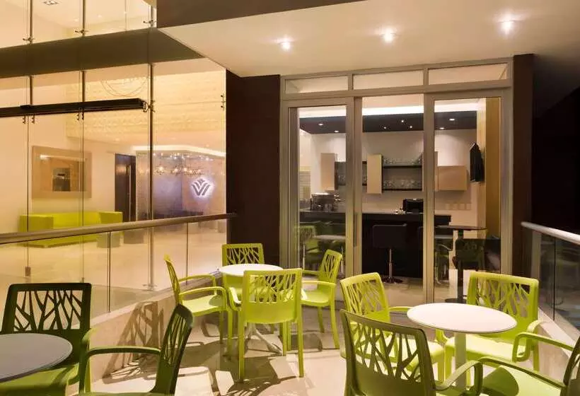 هتل Wyndham Garden Barranquilla