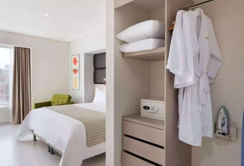 هتل Wyndham Garden Barranquilla