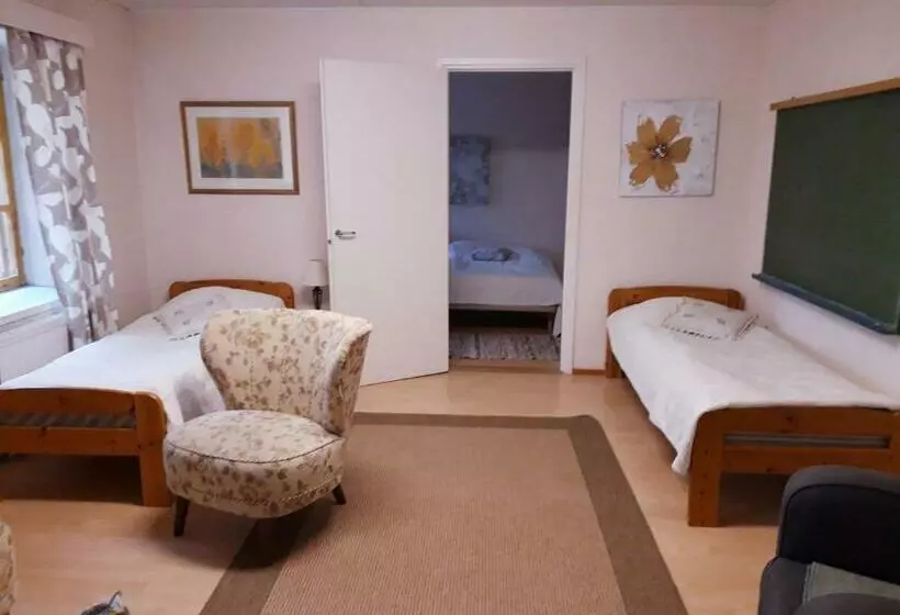 ユースホステル Koveron Majatalo