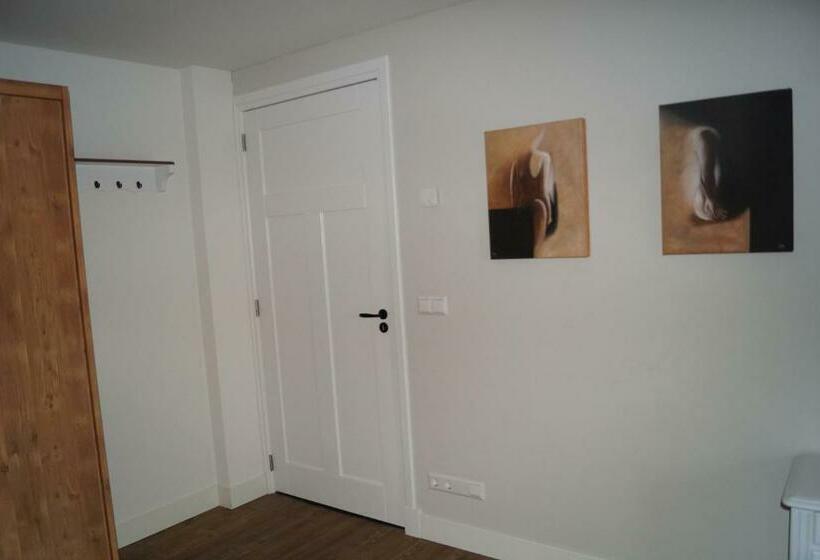 צימר Bed En Breakfast Donkersvoort