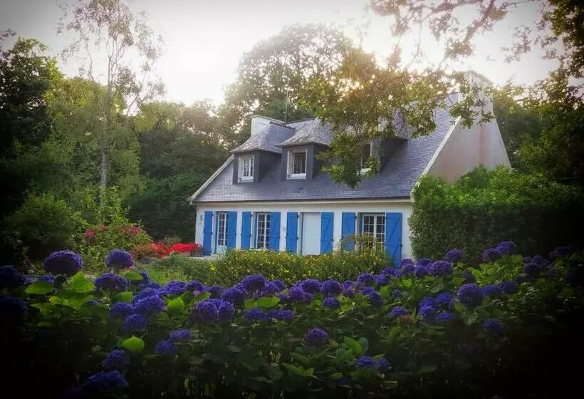 Aamiaismajoitus (B&B) Chambres D Hotes Chez Annie