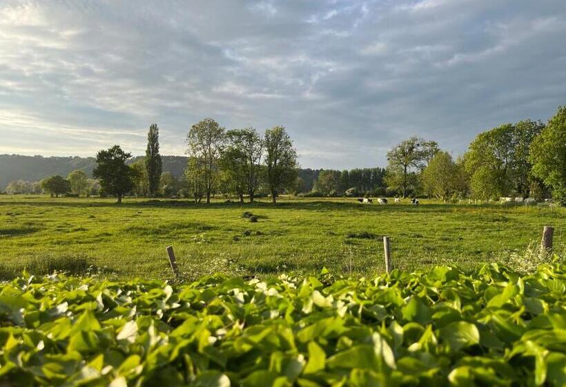 Aamiaismajoitus (B&B) Cottage Des Bords De Seine