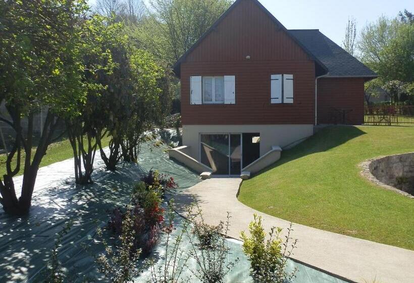 Aamiaismajoitus (B&B) Cottage Des Bords De Seine