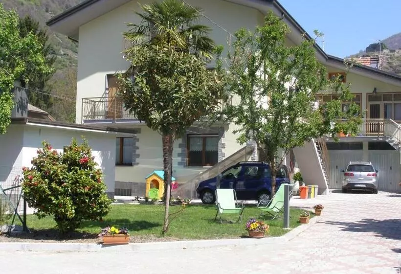 Aamiaismajoitus (B&B) Mandoué