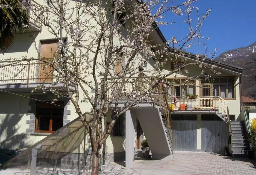 Aamiaismajoitus (B&B) Mandoué