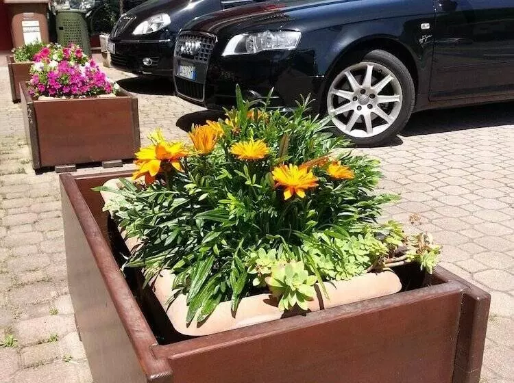 Hotelli Albergo Carla