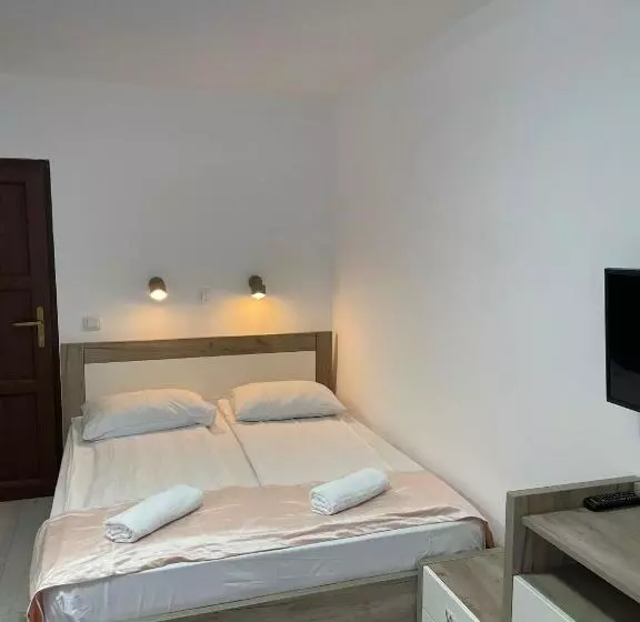 Hotelli Vila Vanesa