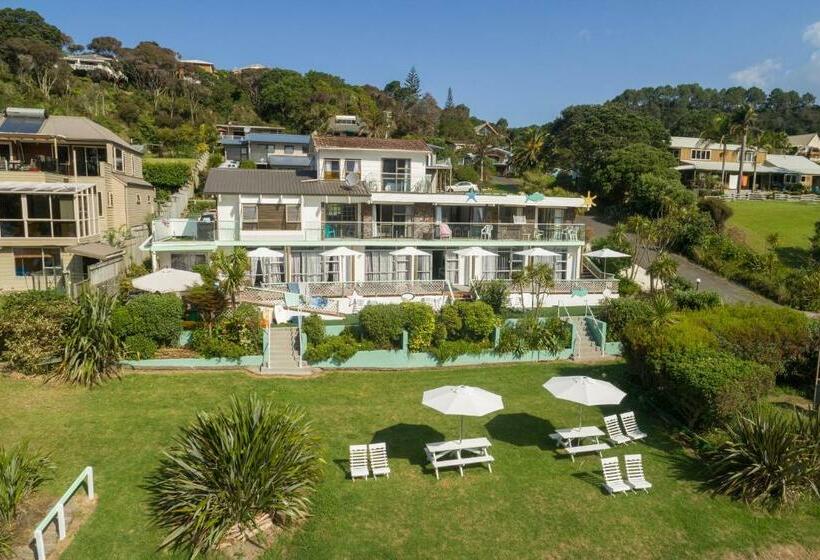 모텔 San Marino Motor Lodge Absolute Beachfront