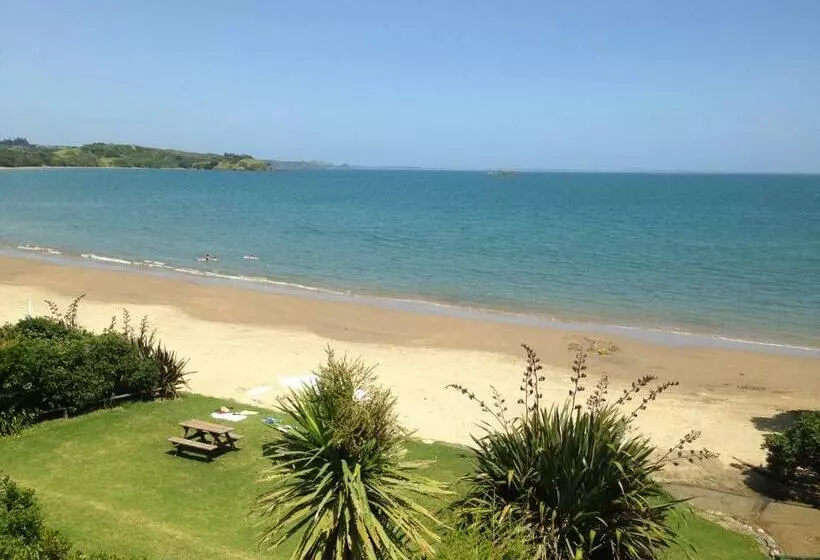 Motelli San Marino Motor Lodge Absolute Beachfront