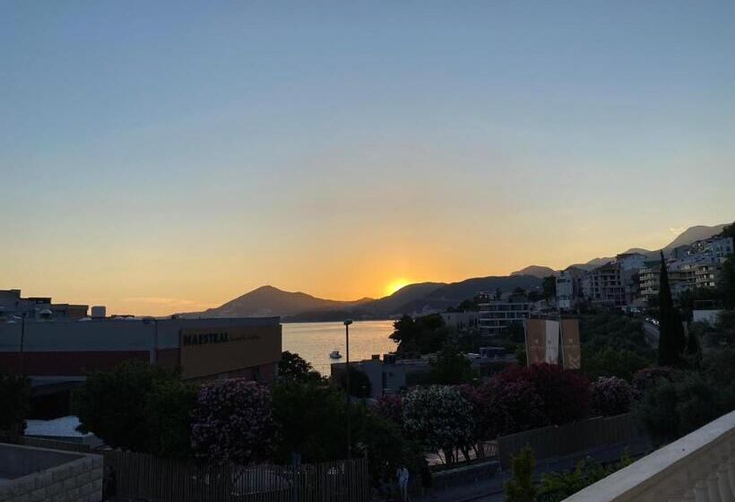 پانسیون Apartmani Kažanegra33