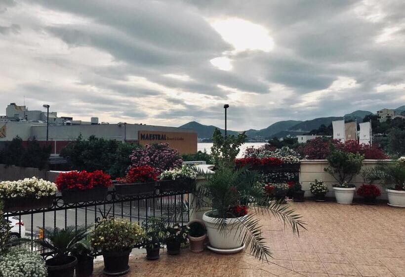 پانسیون Apartmani Kažanegra33