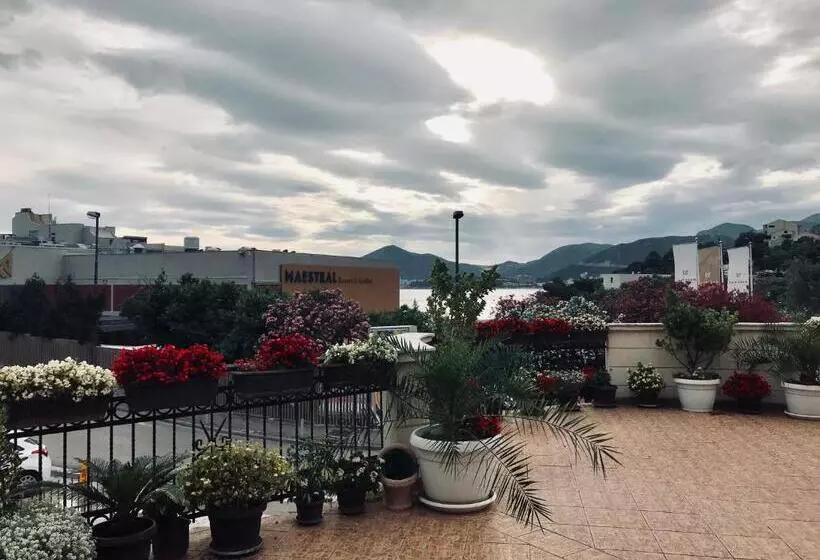 پانسیون Apartmani Kažanegra33
