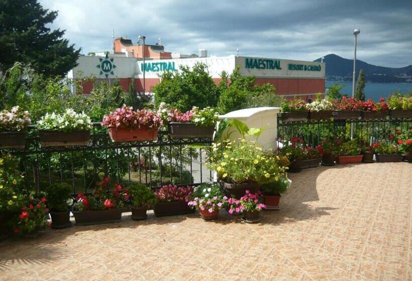 پانسیون Apartmani Kažanegra33