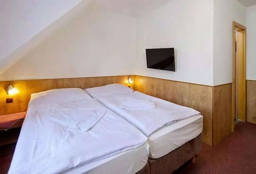 Majatalo Wellness Penzión Rosnička