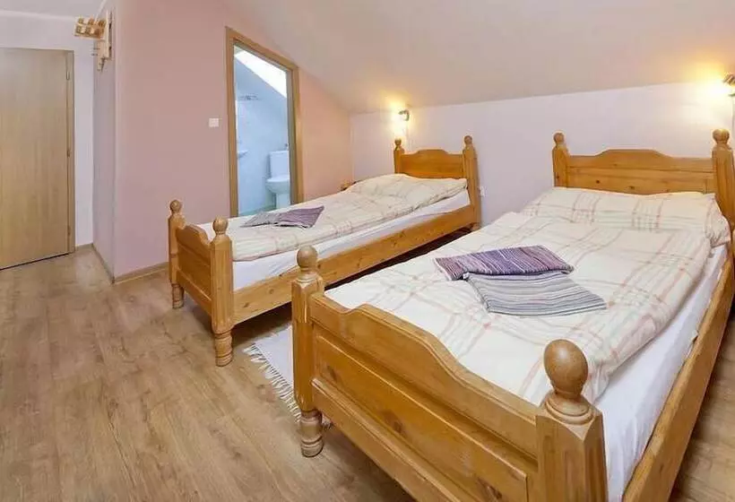 Majatalo Wellness Penzión Rosnička