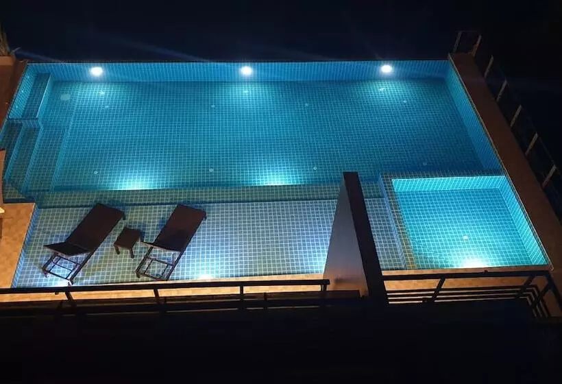 リゾートホテル Ao Luek Panoramic Pool Sha Plus