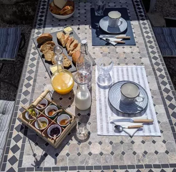 Aamiaismajoitus (B&B) Ancien Moulin Créancey