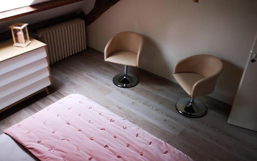 مبيت وإفطار Ancien Moulin Créancey