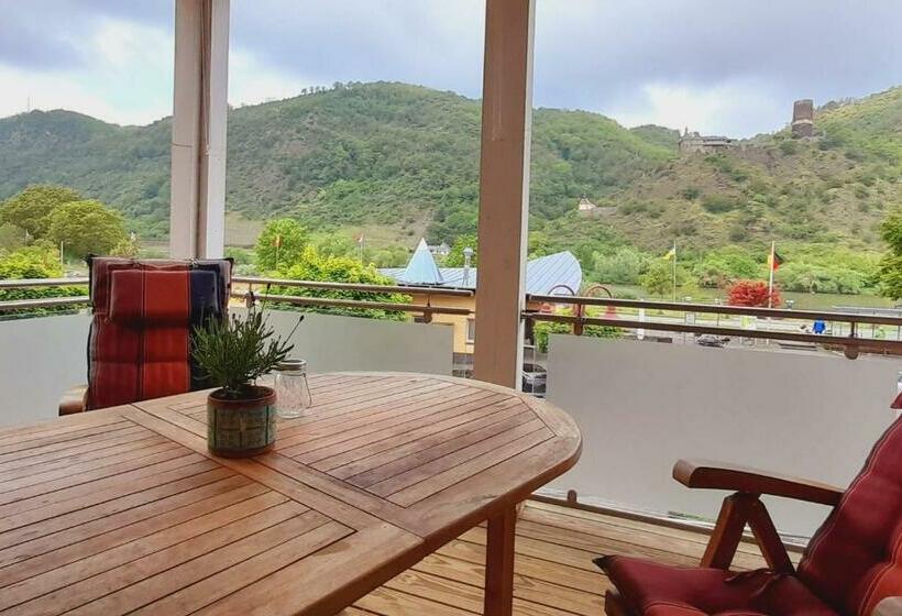 צימר Moselblick Hotel Aroma