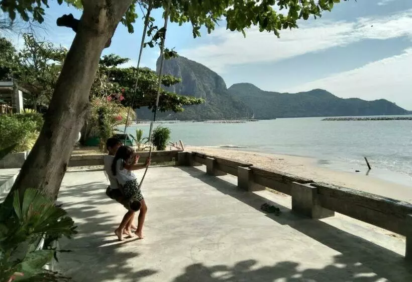 Hotelli Sea Sand House Resort