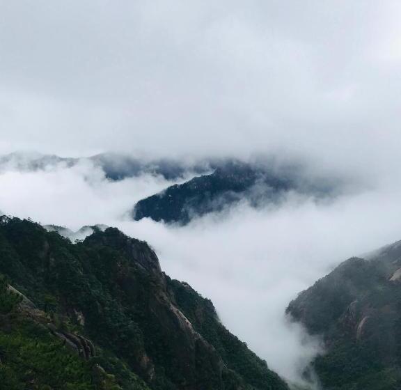 Kunlun International Youth Hostel